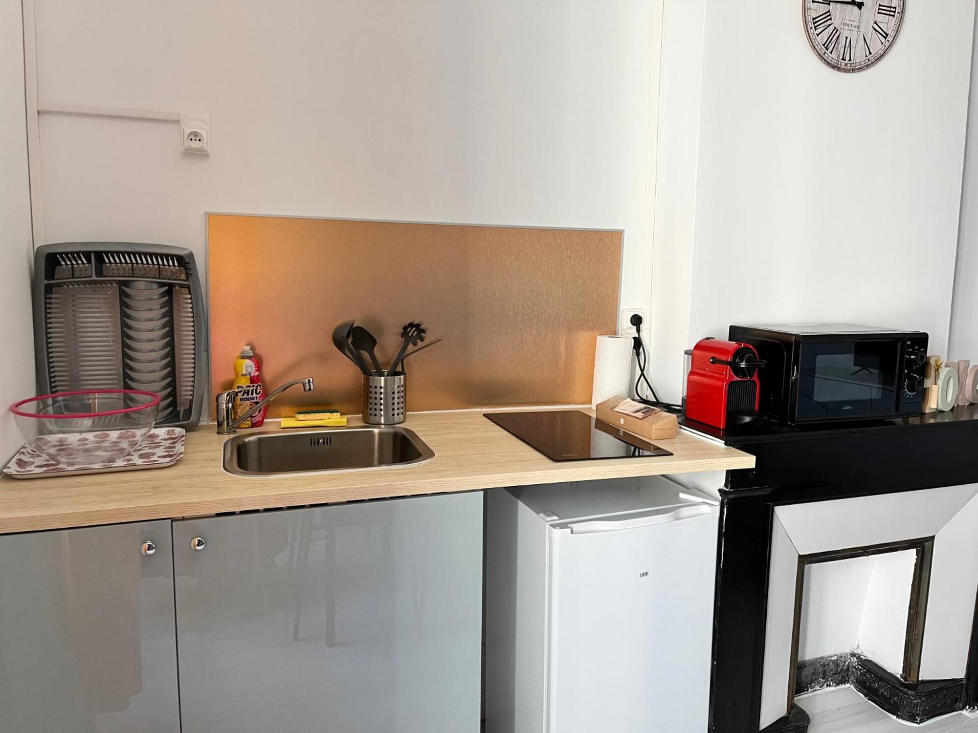 Appartement Le Boheme - Proche Centre Ville Et Gare St Etienne Сент-Этьен Экстерьер фото