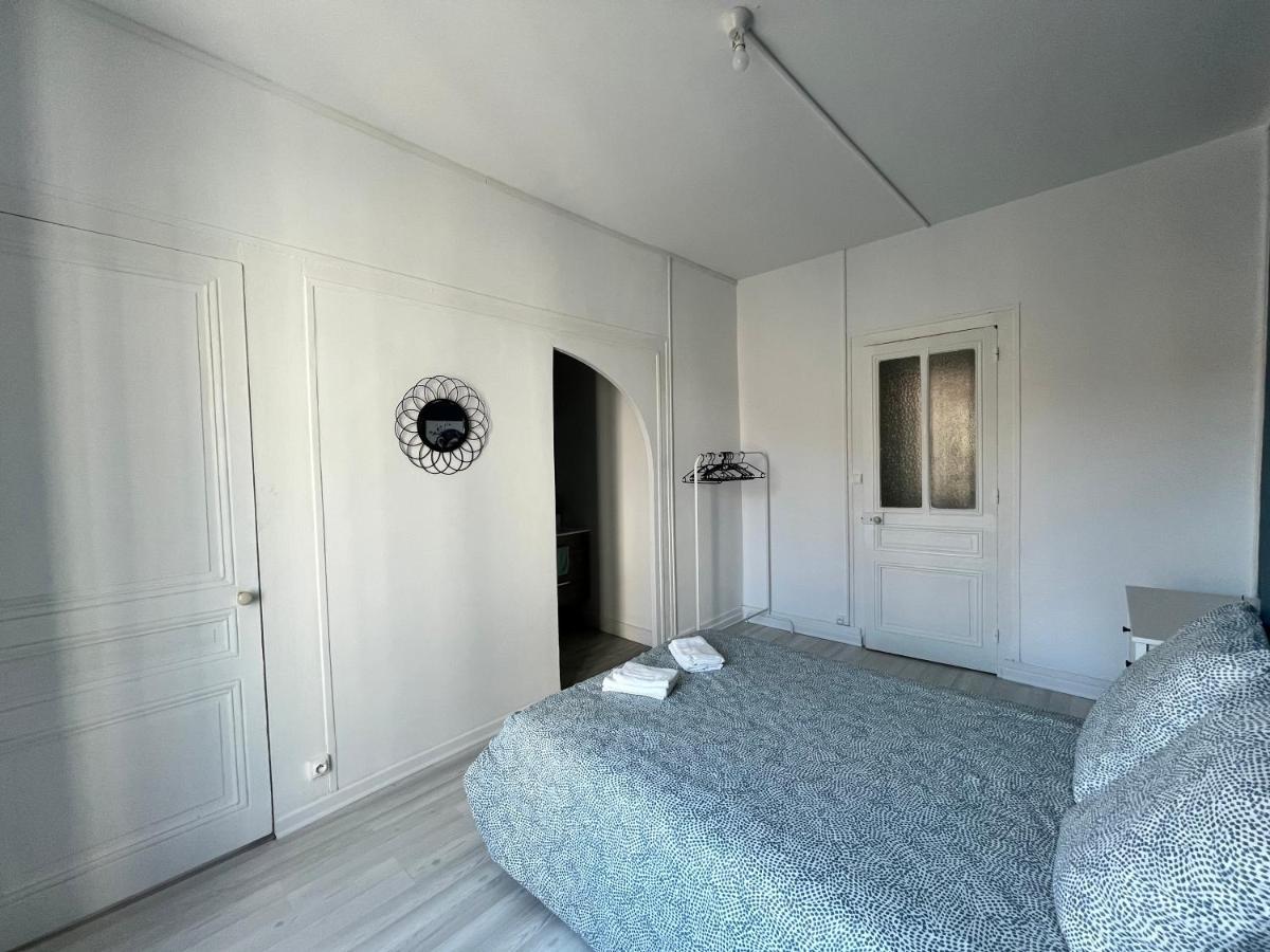 Appartement Le Boheme - Proche Centre Ville Et Gare St Etienne Сент-Этьен Экстерьер фото
