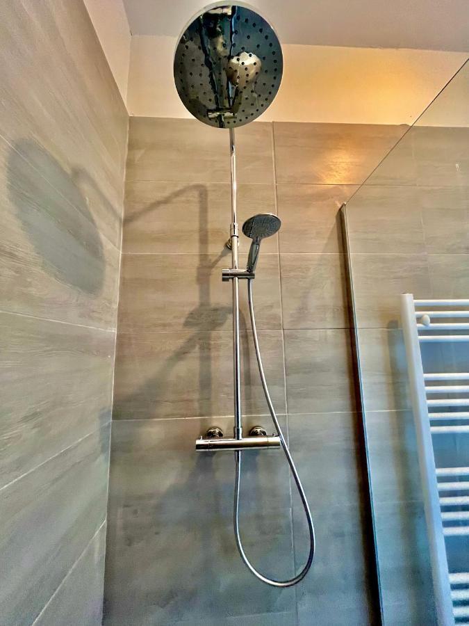 Appartement Le Boheme - Proche Centre Ville Et Gare St Etienne Сент-Этьен Экстерьер фото